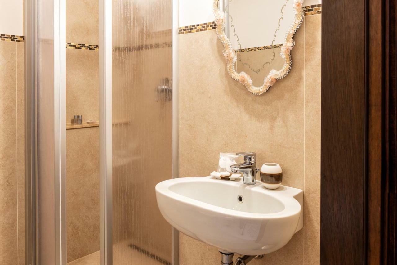 Luxury Venetian Rooms Exterior foto