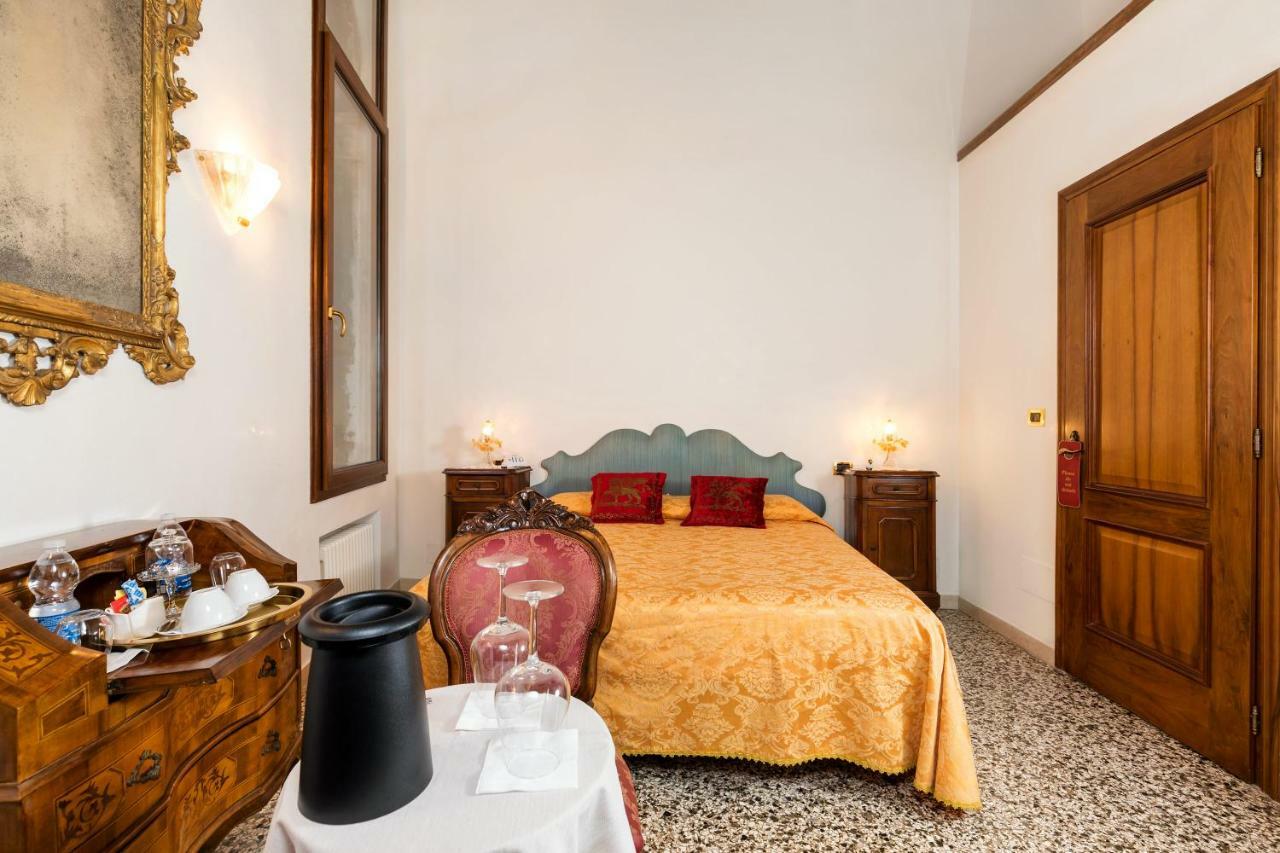 Luxury Venetian Rooms Exterior foto